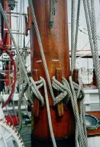 Paimpol - M&acirc;t et cordages